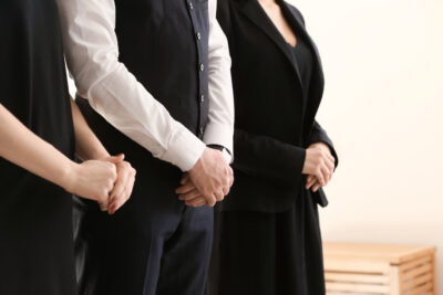 葬儀の時に帽子は着用していい 注意すべき帽子のマナーも徹底解説 みんなが選んだ終活