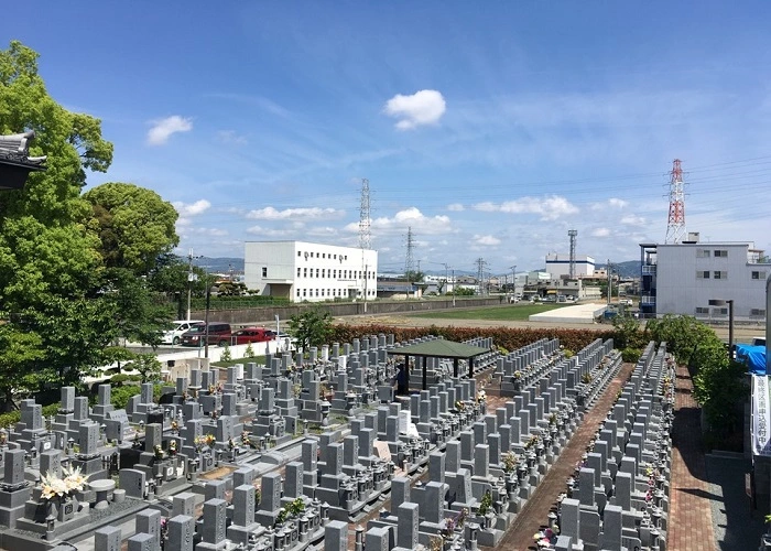 伊丹東霊園 写真