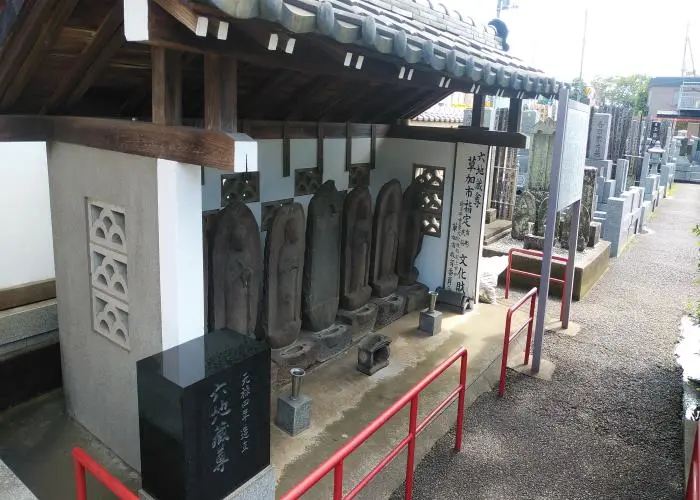 泉蔵院 写真