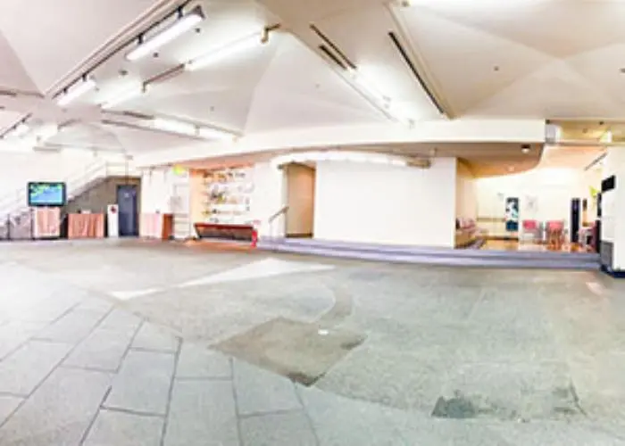中央ブライトホール【五条東山】 写真