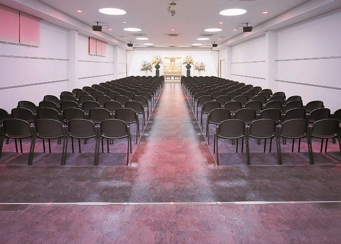 公益会舘 八日市 写真