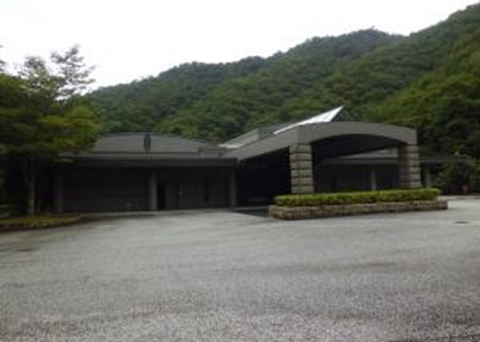 丹波市柏原斎場つつじ苑