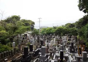 高根寺墓苑 写真