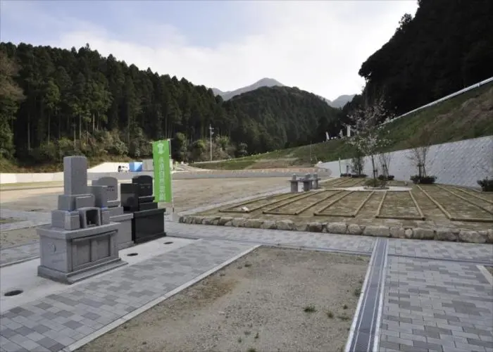 糸島自然霊園 写真