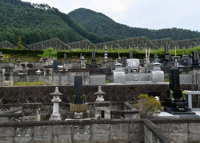 沼田市営 平原墓地 写真