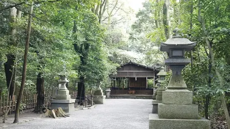 鶴岡八幡宮墓苑 写真