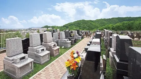 鶴巻霊園もえぎのさと 写真
