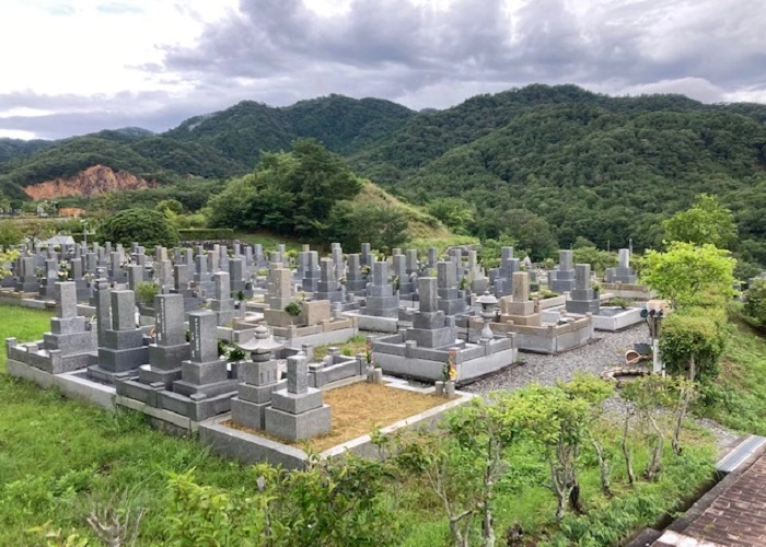 西宮市立白水峡公園墓地 写真