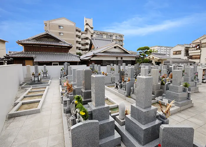 専稱寺墓所 写真