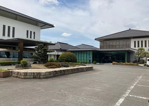 刈谷市青山斎園 写真