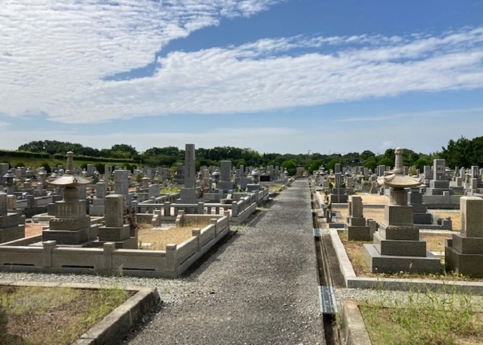 明石市石ヶ谷墓園 写真