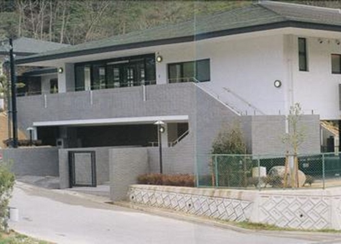 猪名川霊照苑