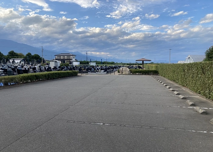 松本市営 下原霊園 写真