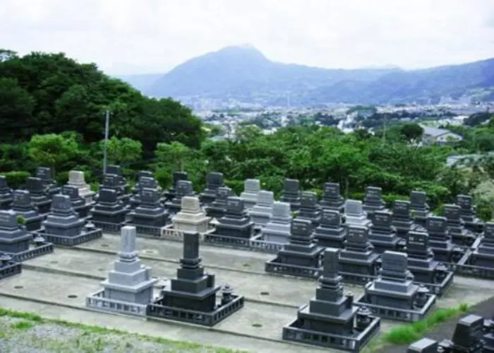 鶴見やすらぎ霊園 写真