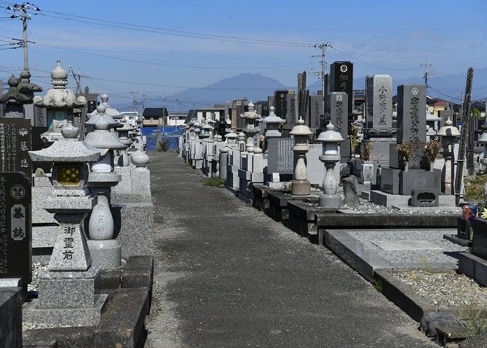 南アルプス市営 浅原共同墓地 写真