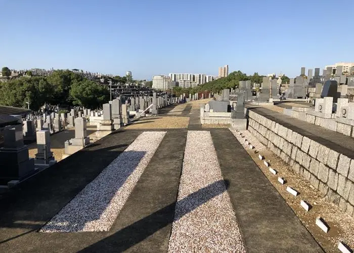 本成寺霊苑 写真