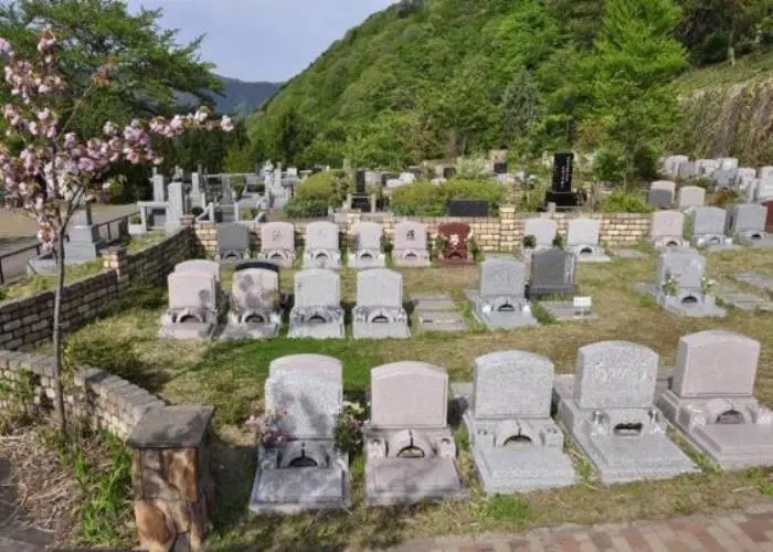 奥多摩霊園 写真