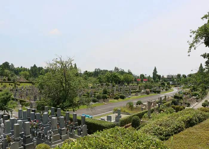 大阪市設服部霊園 写真