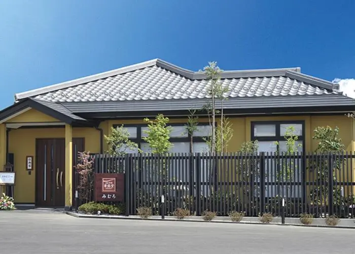 日典ラサ 華弥堂 みむろ 写真