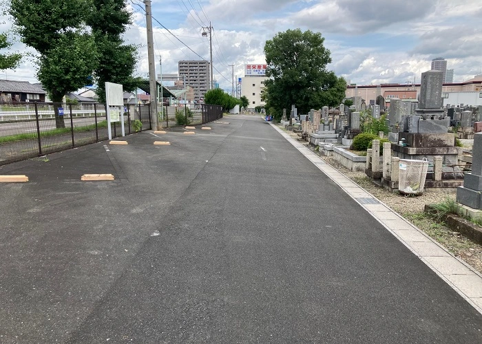 岐阜市営 加納穴釜墓地 写真