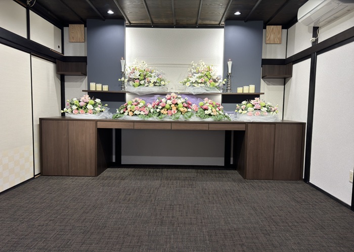 家族葬の花水木 京極邸宅花灯り丸亀中府津森セレモニーホール 写真