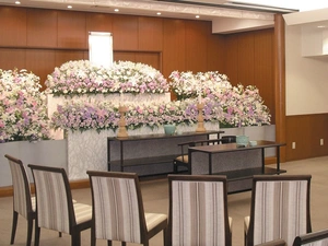 標準的なお葬式/総額費用の例 写真