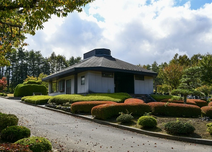 富士河口湖町営 小立公園墓地 写真