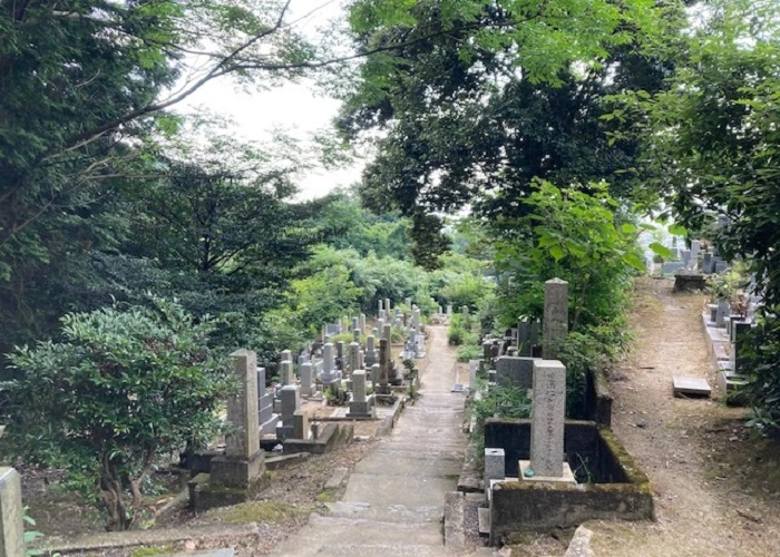 京都市清水山墓地 写真