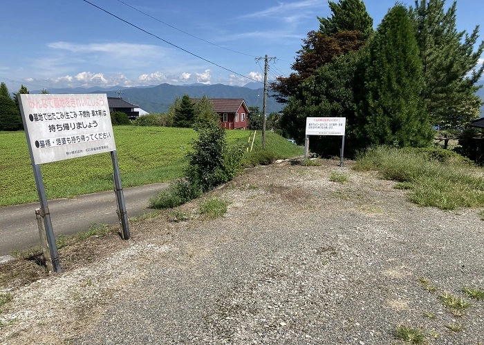 駒ヶ根市 切石墓地 写真