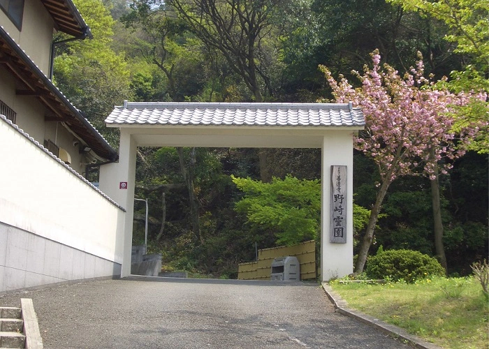 野崎霊園 写真
