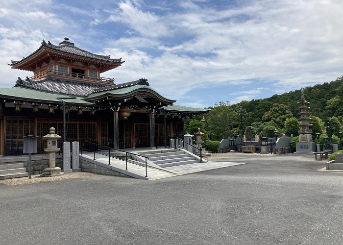 霊山寺東光院大霊園 写真