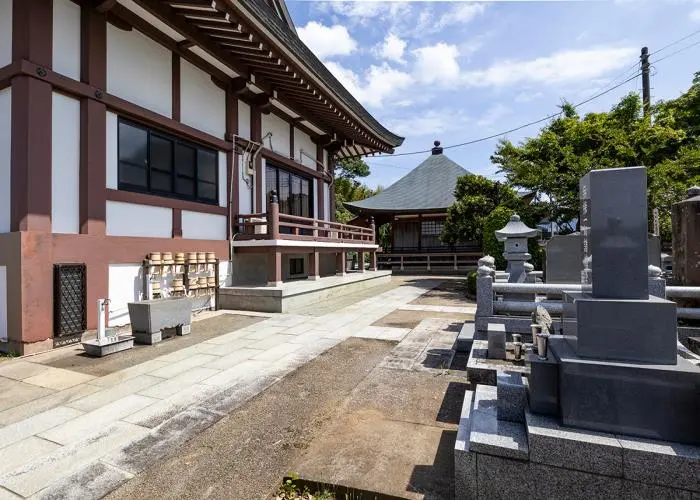 東栄寺霊園 写真