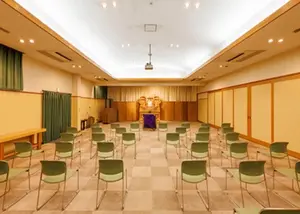 葬仙 余子ホール 写真