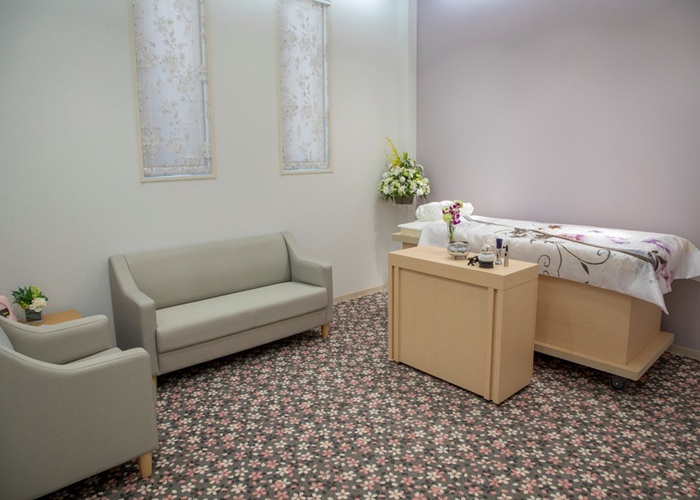 大和桜ヶ丘駅前ファミリーホール 写真