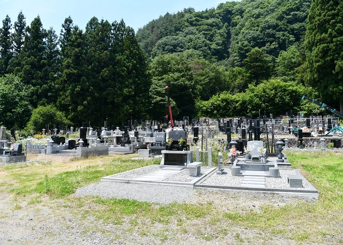 沼田市営 園原墓地 写真