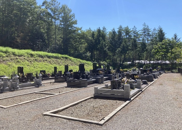 木祖村営 こもれび霊園 写真