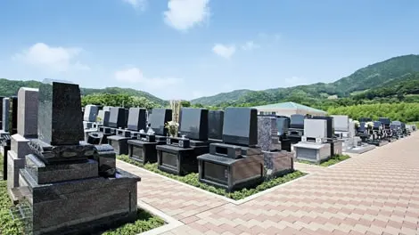鶴巻霊園もえぎのさと 写真