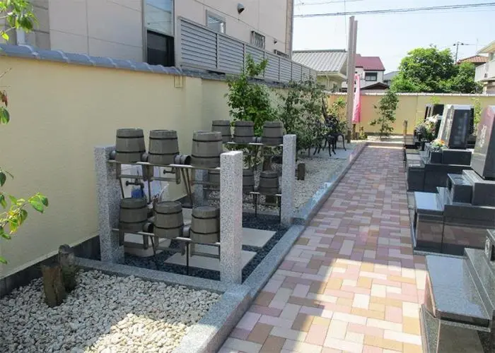 一ノ割駅前霊園 写真