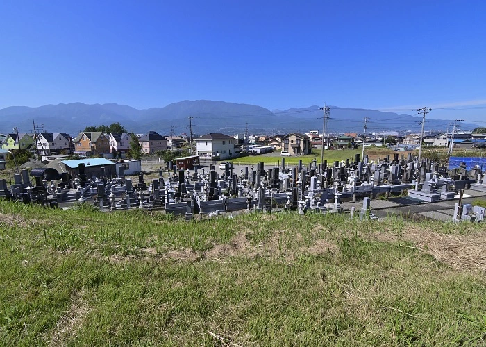 南アルプス市営 浅原共同墓地 写真