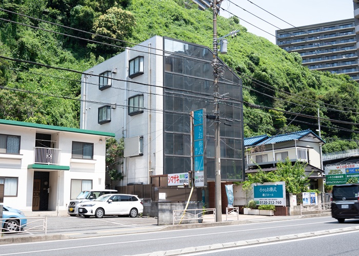 小さなお葬式 磯子ホール 写真