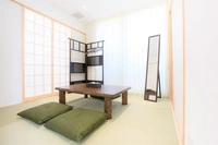 控室(リビングルーム・和室) 写真