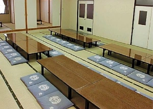 寄居町平安会館 写真