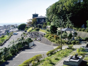 聖徳久里浜霊園 写真