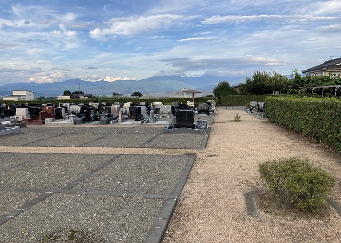 松本市営 下原霊園 写真