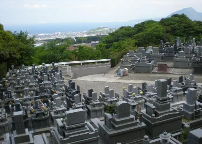 鶴見やすらぎ霊園 写真