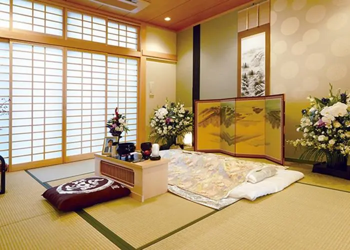日典ラサ 華弥堂 こいずみ 写真